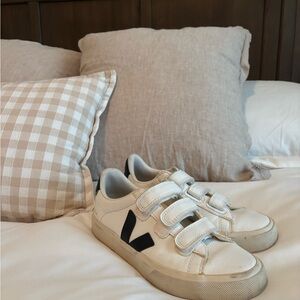 Veja Cream and Black Velcro Sneakers